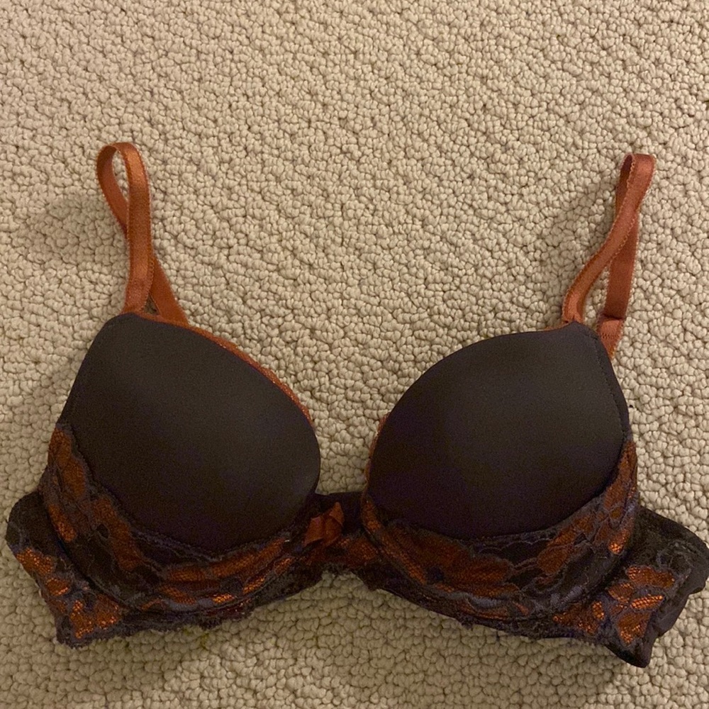 Bronze lace bra